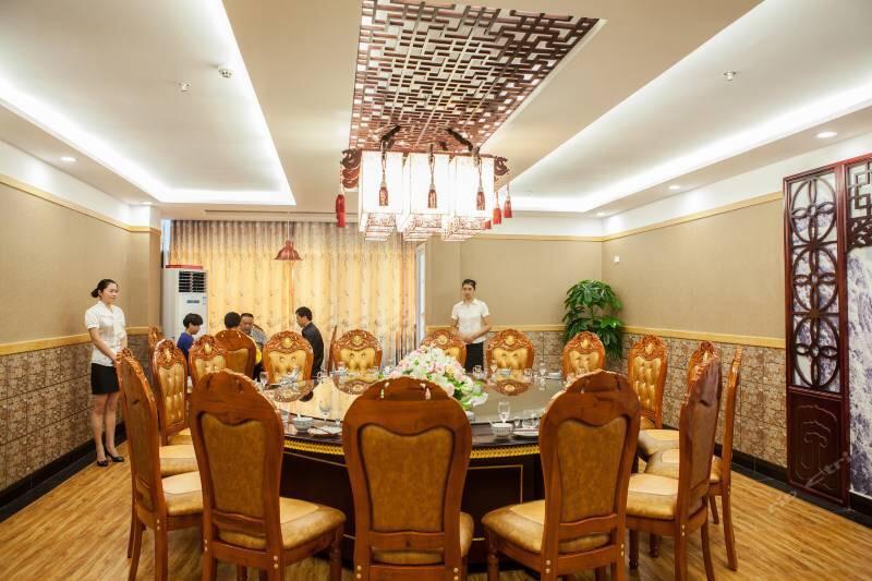 Wudangshan Jianpuzhai Hotel Danjiangkou Екстериор снимка