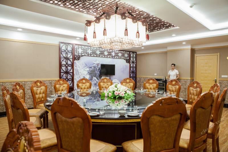Wudangshan Jianpuzhai Hotel Danjiangkou Екстериор снимка