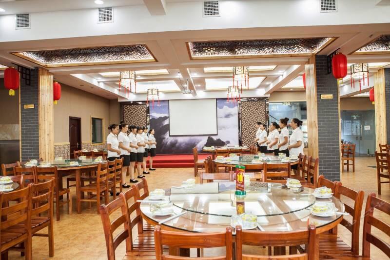 Wudangshan Jianpuzhai Hotel Danjiangkou Екстериор снимка
