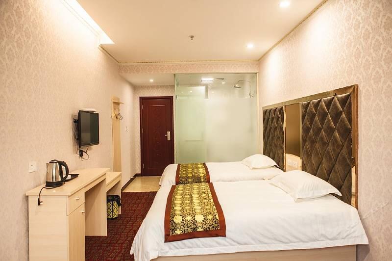 Wudangshan Jianpuzhai Hotel Danjiangkou Екстериор снимка
