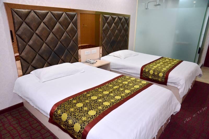 Wudangshan Jianpuzhai Hotel Danjiangkou Екстериор снимка